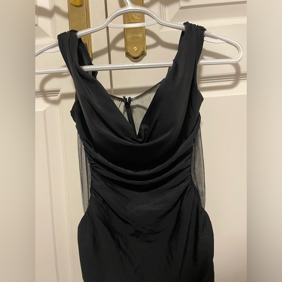 La Femme Sheer-Back Off-Shoulder Long Prom Dress
LF-22-30449 - Picture 6 of 7